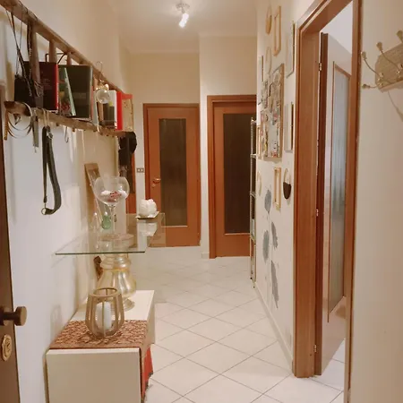 Accogliente E In Pieno Centro! 아파트 *